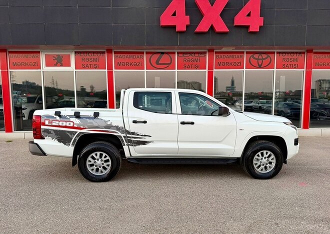 Mitsubishi L200 2026, 0 km - 2.4 l - Bakı