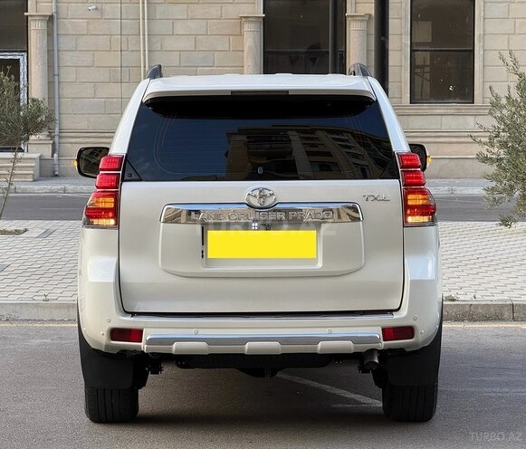 Toyota Land Cruiser Prado 2011, 140,000 km - 2.7 l - Bakı