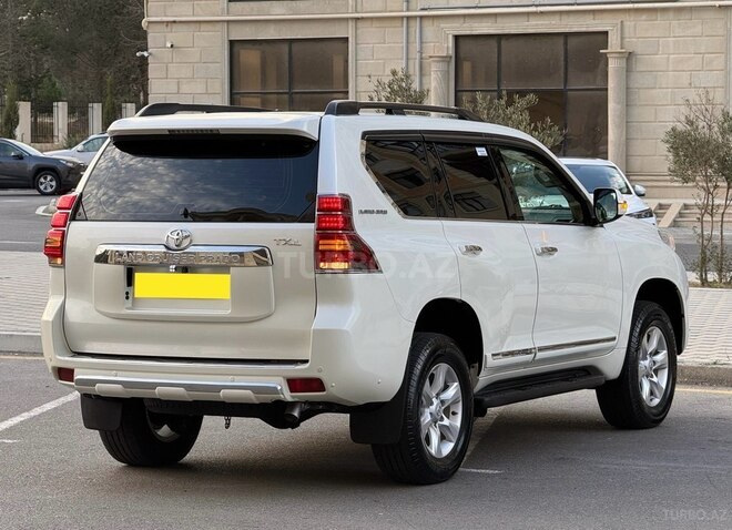 Toyota Land Cruiser Prado 2011, 140,000 km - 2.7 l - Bakı