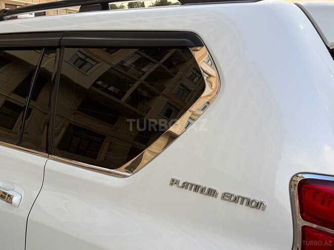 Toyota Land Cruiser Prado 2011, 140,000 km - 2.7 l - Bakı