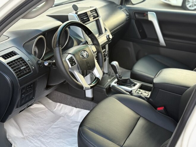 Toyota Land Cruiser Prado 2011, 140,000 km - 2.7 l - Bakı
