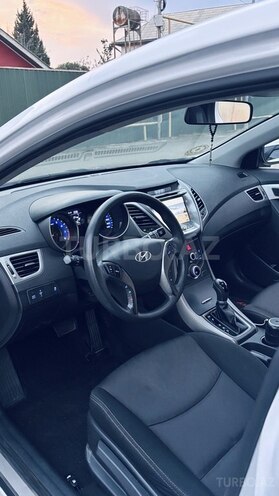 Hyundai Avante 2014, 144,000 km - 1.6 l - Masallı