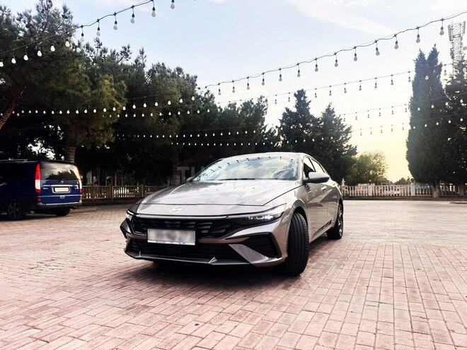 Hyundai Elantra 2024, 31,000 km - 1.6 л - Bakı