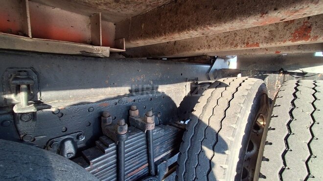 KamAz 6520 1984, 300,000 km - 11.0 l - Salyan