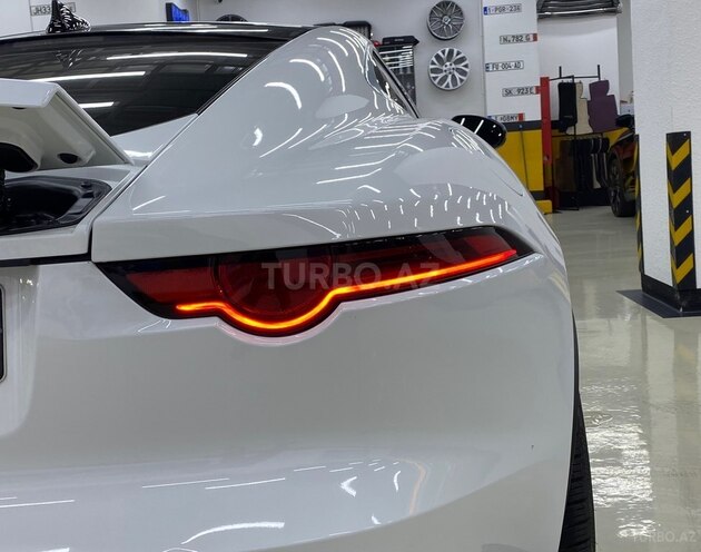 Jaguar F-Type 2018, 80,000 km - 2.0 l - Bakı