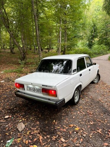 LADA (VAZ) 2107 2009, 63,000 km - 1.6 л - Quba
