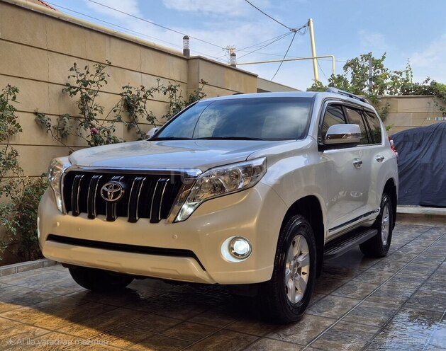 Toyota Land Cruiser Prado 2017, 140,000 km - 3.0 l - Bakı