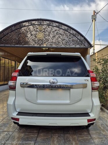 Toyota Land Cruiser Prado 2017, 140,000 km - 3.0 l - Bakı