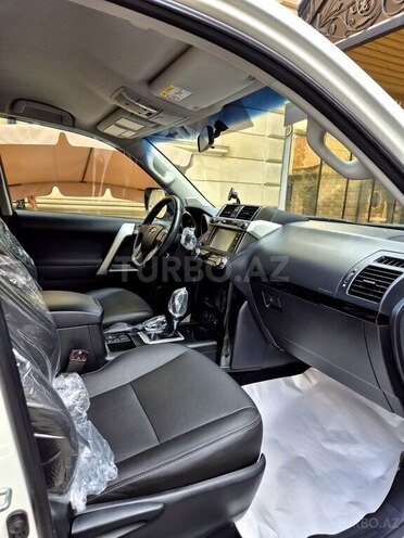 Toyota Land Cruiser Prado 2017, 140,000 km - 3.0 l - Bakı