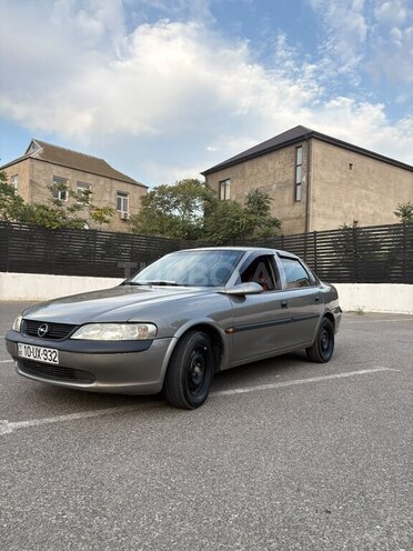 Opel Vectra 1997, 442,000 km - 1.6 l - Bakı