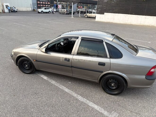 Opel Vectra 1997, 442,000 km - 1.6 l - Bakı