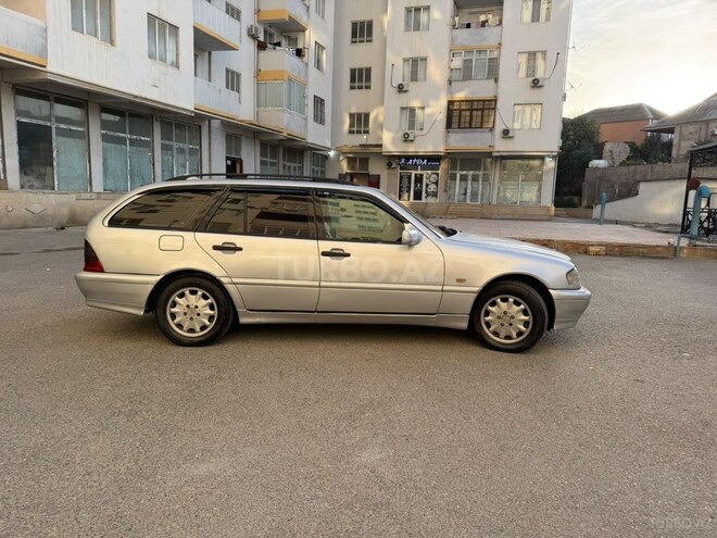 Mercedes C 220 2000, 452,369 km - 2.2 l - Bakı