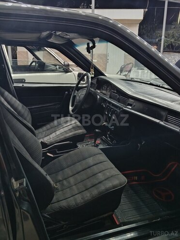 Mercedes 190 1993, 289,311 km - 2.0 l - Zərdab