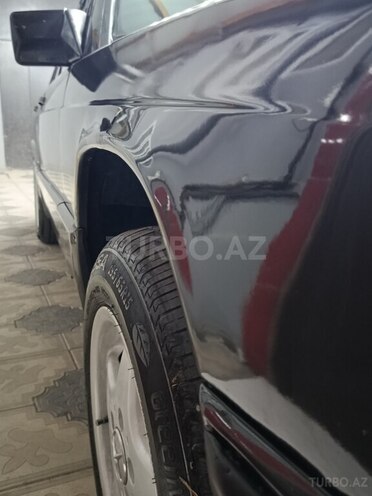 Mercedes 190 1993, 289,311 km - 2.0 l - Zərdab