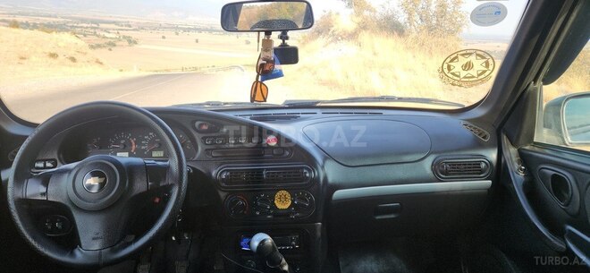 Chevrolet Niva 2013, 210,000 km - 1.7 l - Şəki