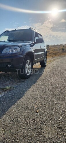 Chevrolet Niva 2013, 210,000 km - 1.7 l - Şəki