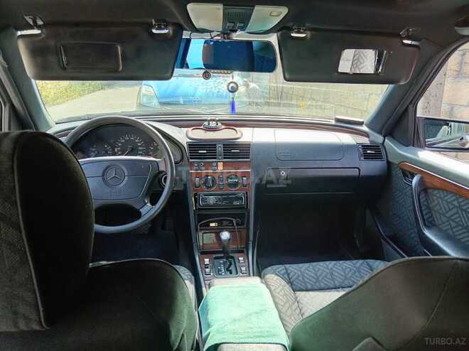 Mercedes C 180 1994, 308,454 km - 1.8 л - Naftalan