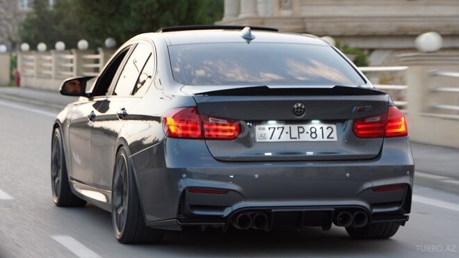 BMW 328 2016, 185,426 km - 2.0 л - Quba