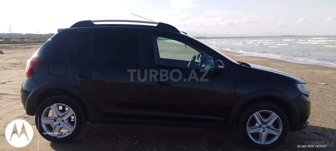 Renault Sandero 2013, 319,590 km - 1.6 l - Sumqayıt