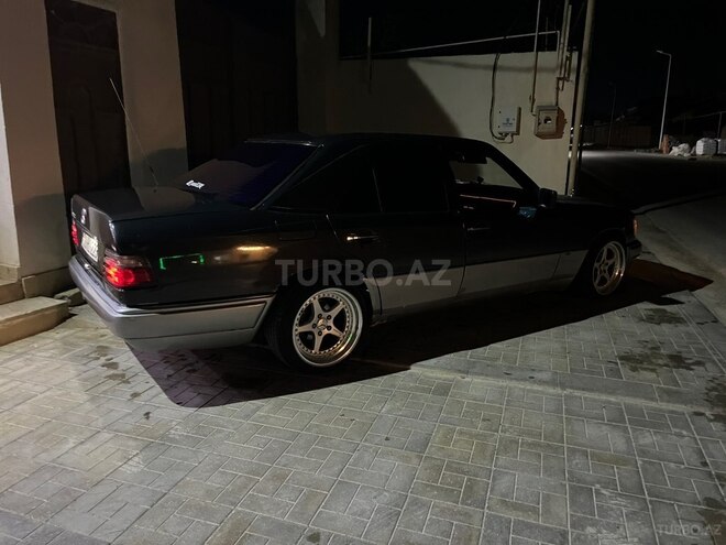 Mercedes 220 E 1994, 285,000 km - 2.2 l - Bakı