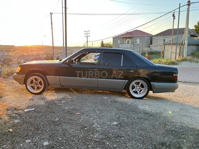 Mercedes 220 E 1994, 285,000 km - 2.2 l - Bakı