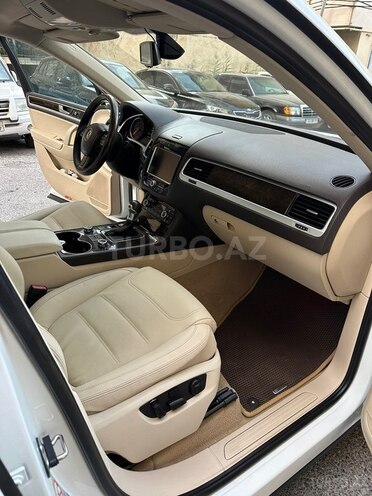 Volkswagen Touareg 2013, 210,000 km - 3.6 л - Bakı