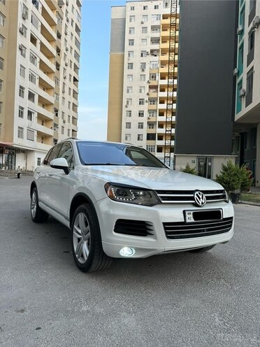Volkswagen Touareg 2013, 210,000 km - 3.6 л - Bakı