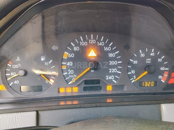 Mercedes E 230 1997, 200,008 km - 2.3 l - Cəlilabad