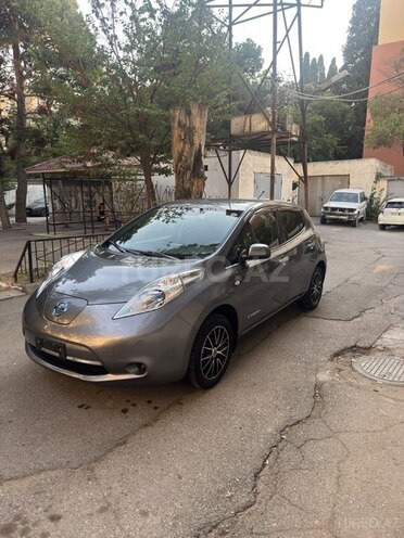 Nissan Leaf 2015, 39,500 km - 0.0 l - Bakı