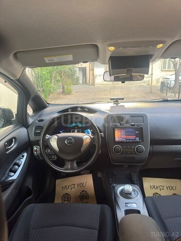 Nissan Leaf 2015, 39,500 km - 0.0 l - Bakı