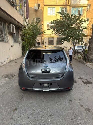 Nissan Leaf 2015, 39,500 km - 0.0 l - Bakı