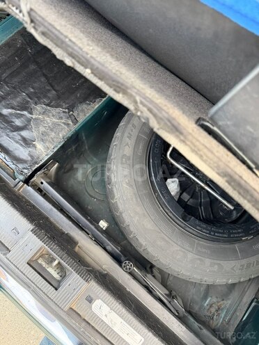 Mercedes E 230 1997, 180,000 km - 2.3 l - Bakı