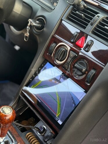 Mercedes E 230 1997, 180,000 km - 2.3 l - Bakı