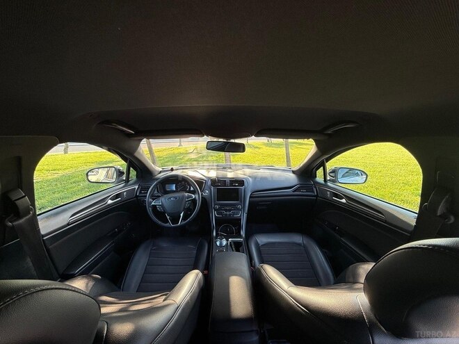 Ford Fusion (North America) 2018, 250,000 km - 2.0 л - Bakı