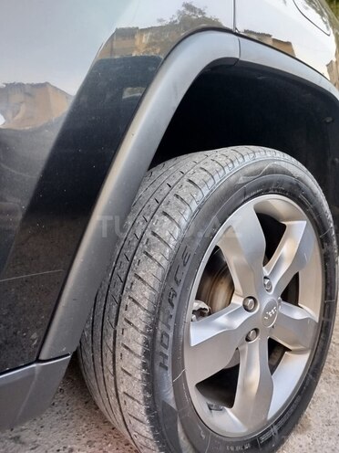 Jeep Grand Cherokee 2012, 112,000 km - 3.6 л - Bakı