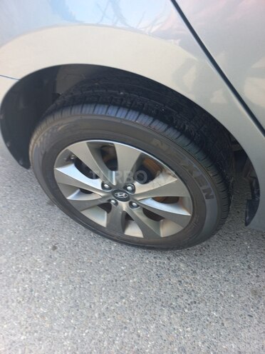 Hyundai Accent 2017, 70,000 km - 1.4 l - Bakı