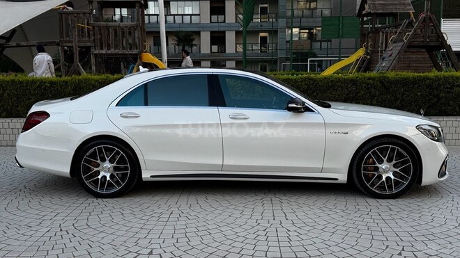 Mercedes  2015, 70,000 km - 5.5 l - Bakı