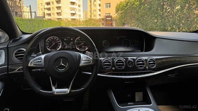 Mercedes  2015, 70,000 km - 5.5 l - Bakı