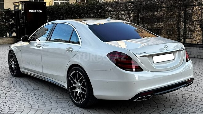 Mercedes  2015, 70,000 km - 5.5 l - Bakı