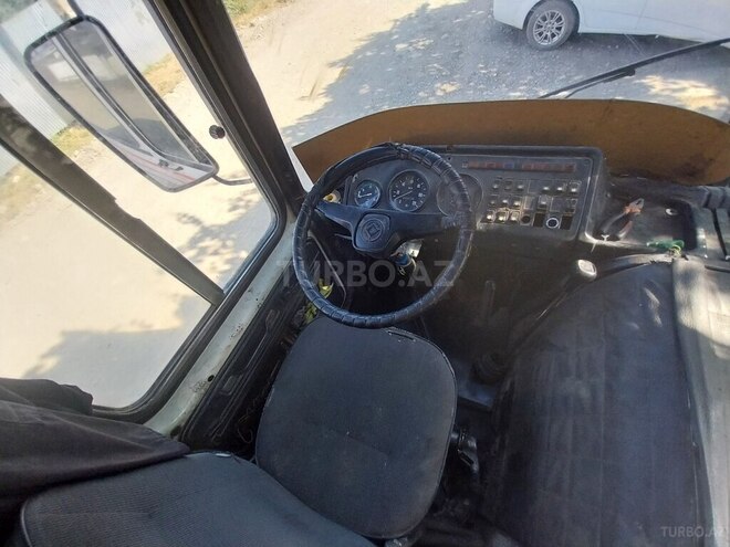 PAZ 32054 2004, 290,000 km - 4.7 l - Qusar