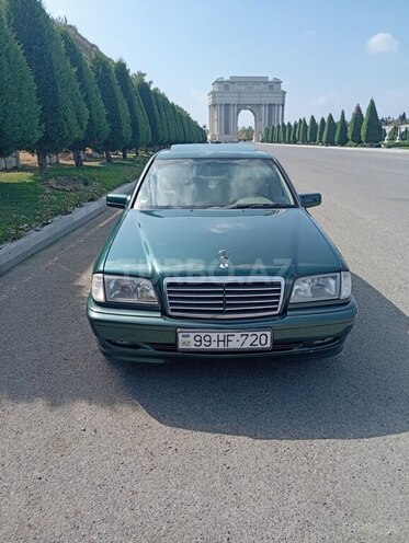 Mercedes C 180 1999, 300,050 km - 1.8 л - Gəncə