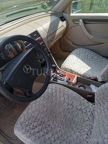 Mercedes C 180 1999, 300,050 km - 1.8 л - Gəncə