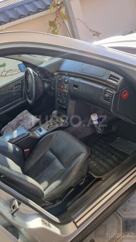 Mercedes E 280 1998, 525,555 km - 2.8 l - Oğuz