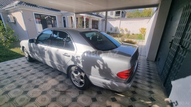 Mercedes E 280 1998, 525,555 km - 2.8 l - Oğuz
