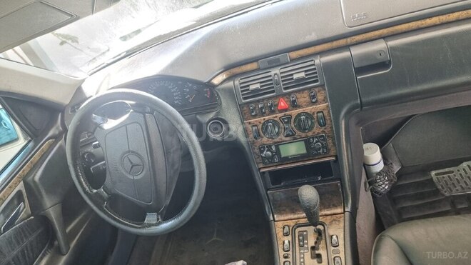 Mercedes E 280 1998, 525,555 km - 2.8 l - Oğuz