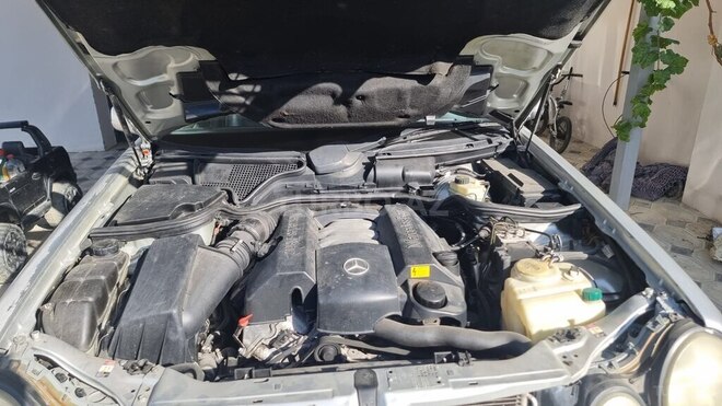 Mercedes E 280 1998, 525,555 km - 2.8 l - Oğuz