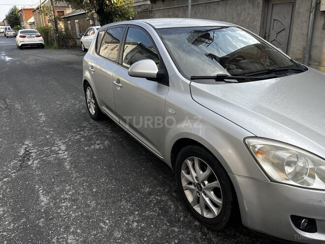 Kia Ceed 2008, 291,200 km - 1.6 л - Zaqatala