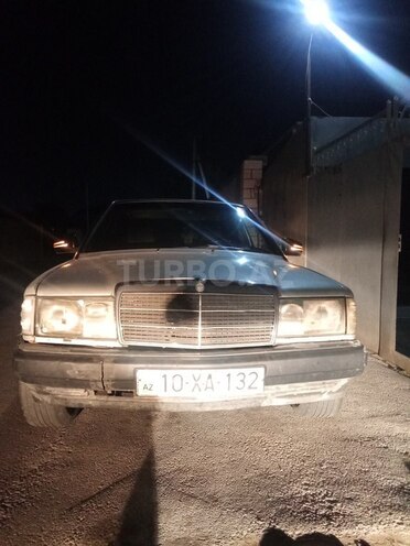 Mercedes 190 1992, 198,859 km - 2.5 l - Masallı