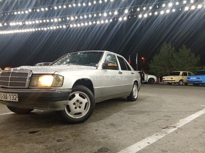 Mercedes 190 1992, 198,859 km - 2.5 l - Masallı
