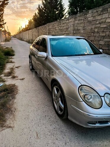 Mercedes E 270 2003, 485,000 km - 2.7 l - Bakı